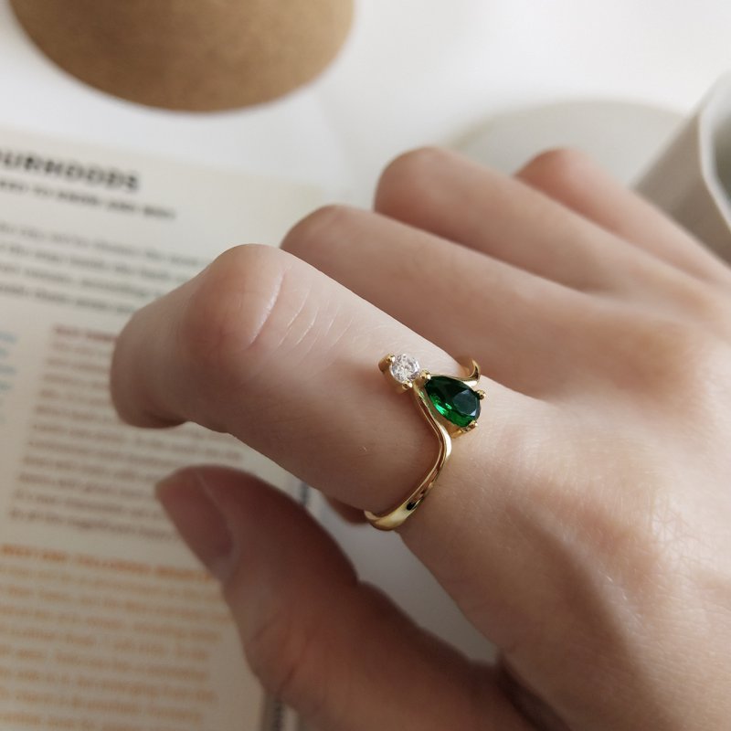 925 Sterling Silver Ring Nordic Style Simple Green Diamond Water Drop Female Silver Ring Ring Jewelry 925 Sterling Silver Ring Nordic Style Simple Green Diamond Water Drop Female Silver Ring Ring Jewelry
